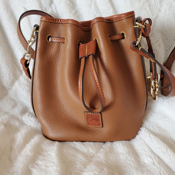 Dooney & Bourke Handbags - Dooney and Bourke pebbled drawstring